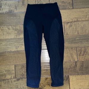 Lululemon leggings (size 6)